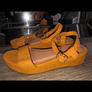 Mustard yellow colored platforms